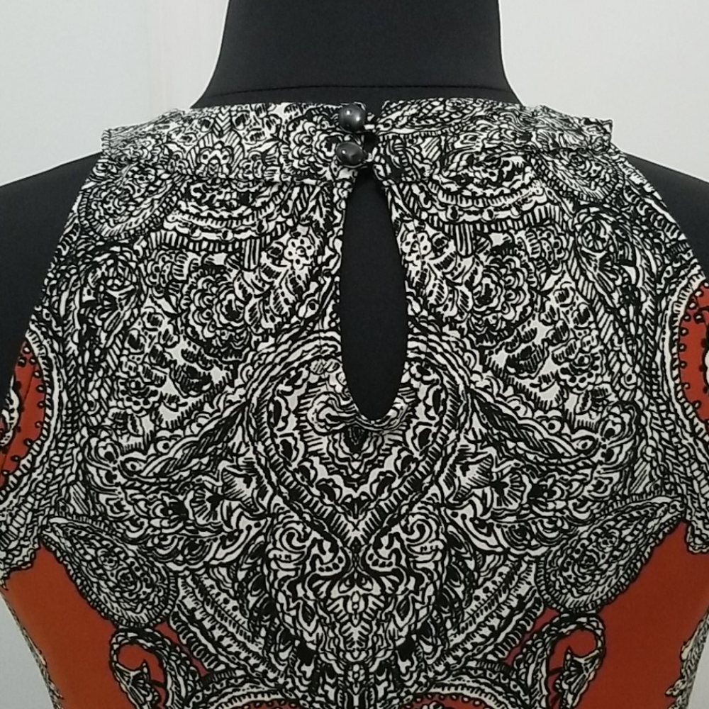 Dress - Picture 3 of 4